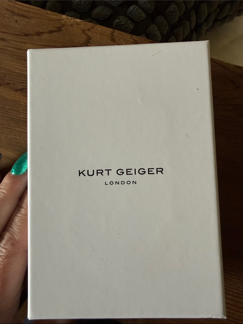 Kurt Geiger Gold-Tone Necklace with Iridescent Square Crystal NIB - Picture 4 of 6